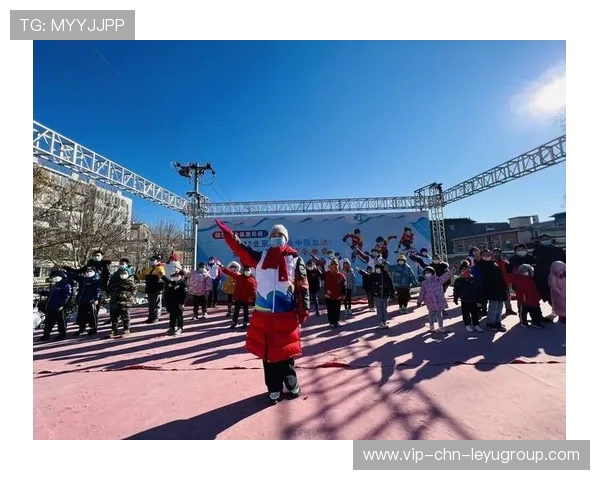 冰壶队比赛前跳拉伸舞蹈，观众笑得喷饮料