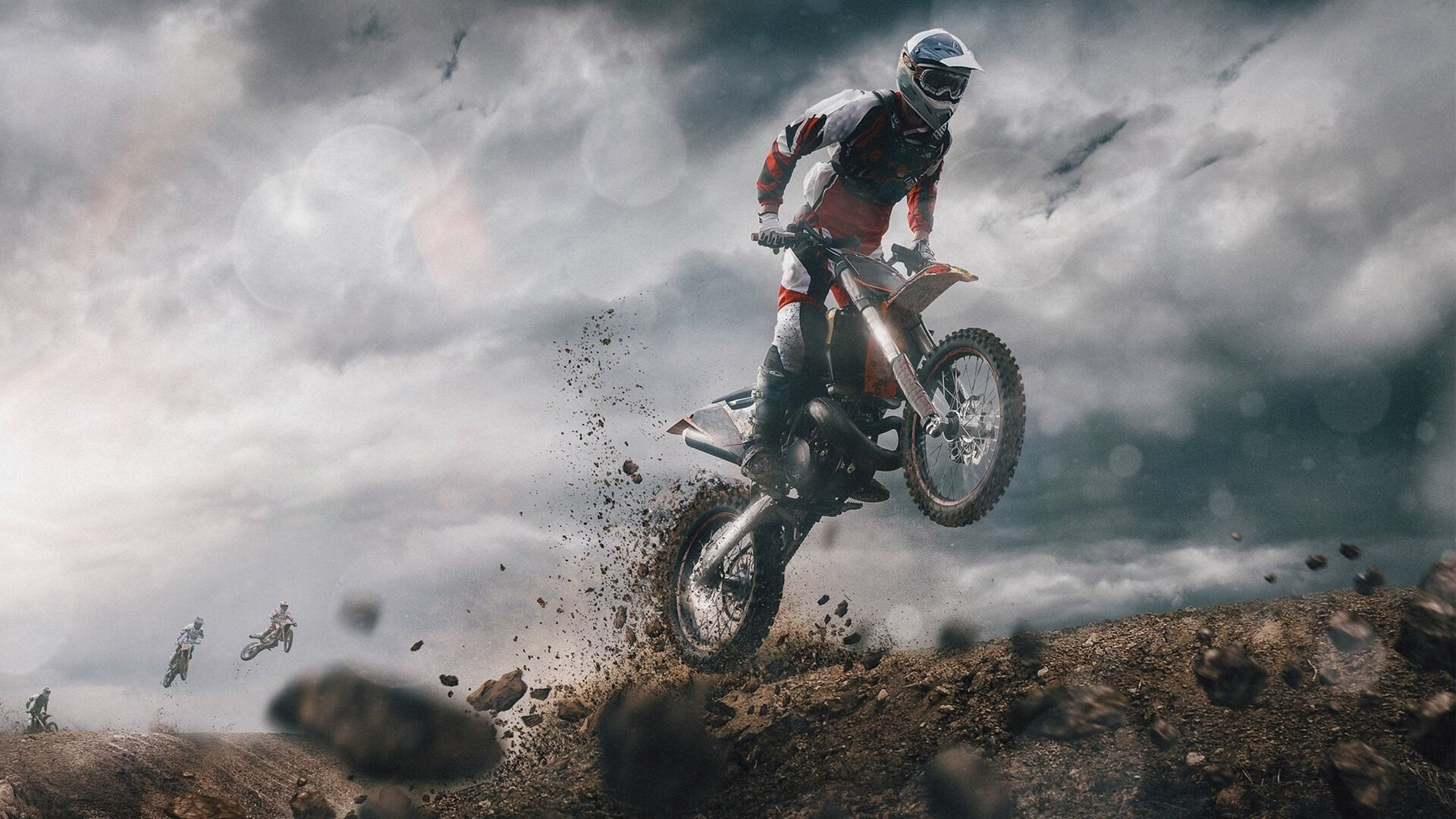 勇士118-107太阳，库里28分领军，穆迪高效发挥，布克空砍38分，勇士128-100